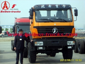 Congo Mercedes Benz NG80 tracteurs 6 x 4 camion tête-Beiben remorque 2538