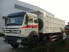 Nord benz 8 * 4 lecteur 12 roues camions bennes fabricant