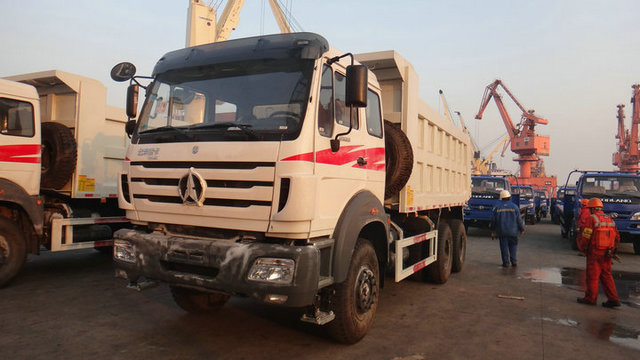 CONGO client arrêté 26 unités Beiben NG80B 340 hp camion à benne basculante