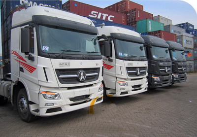 13 unités beiben V3 tracteur camions sont utilisés par le client de la Tanzanie en port maritime logistique 