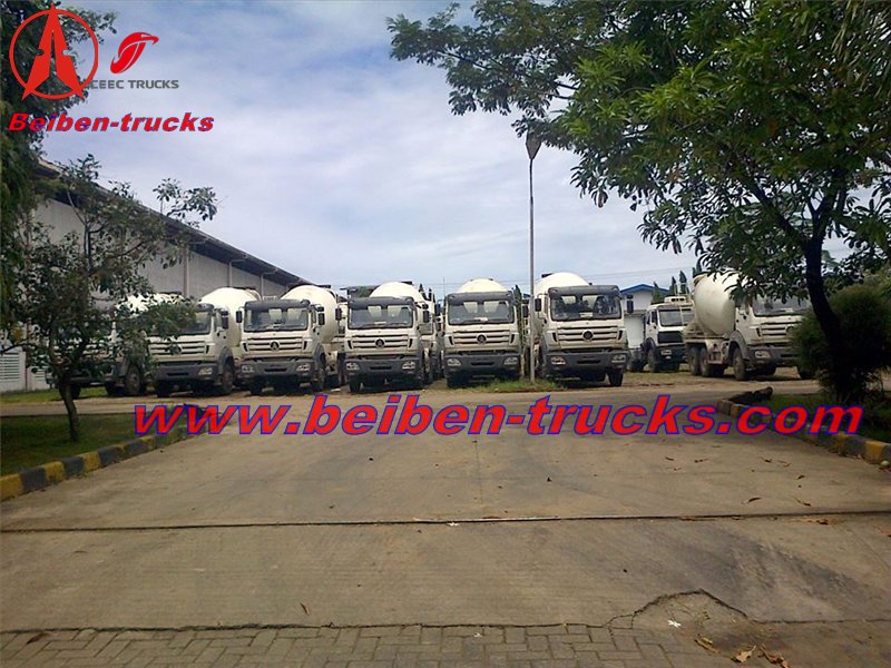 Un client indonésien commande 25 unités beiben RHD 2534 camion malaxeur à béton et camion à benne basculante