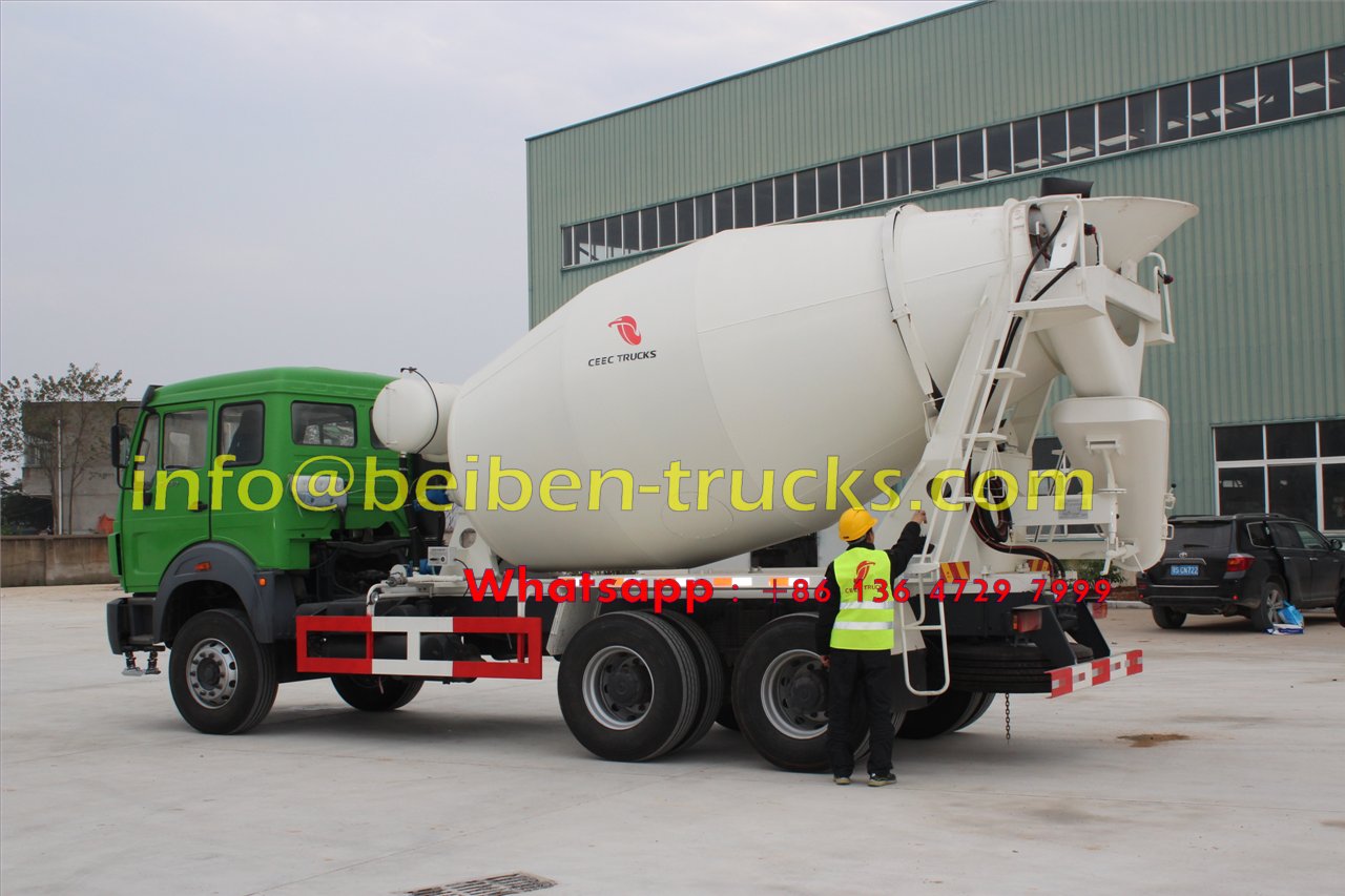 Camion de ciment de camion malaxeur à béton North Benz NG80 6x4