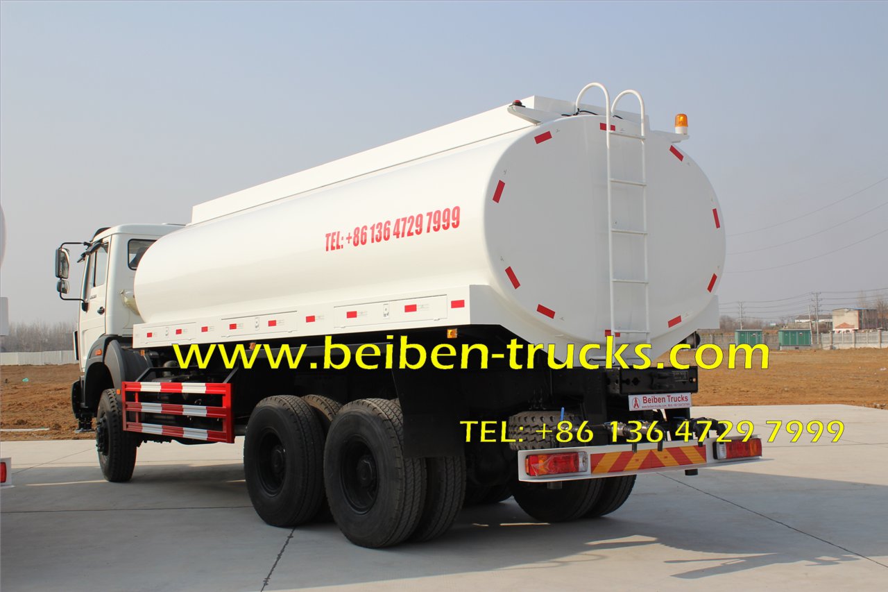 Beiben NG80 6x4 20 mètres cubes de camions-citernes d'eau Power Star à vendre