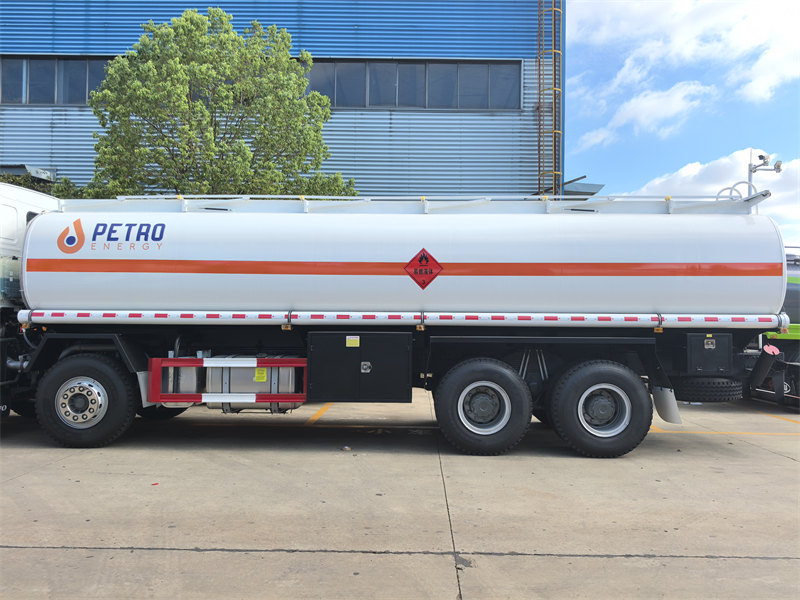 Beiben 8×4 fuel bowser truck
