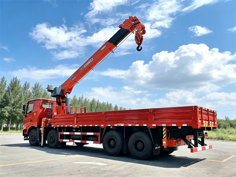 Beiben 8×4 tree service boom truck
