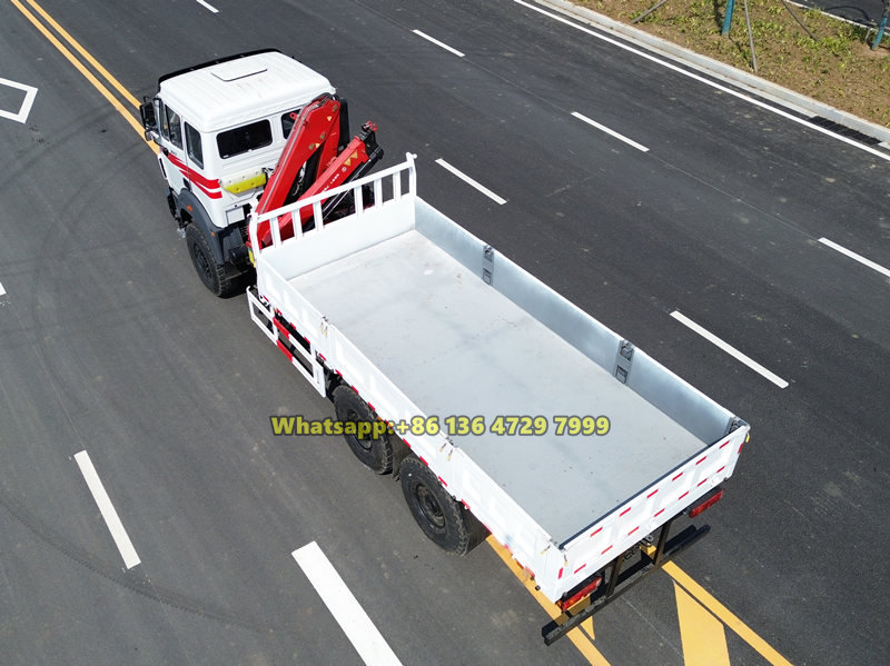 Beiben 6×6 off-road crane lorry