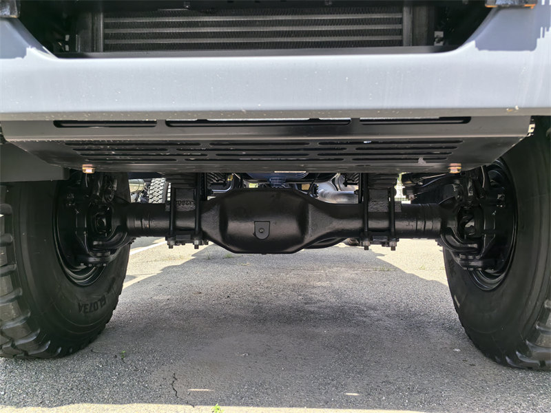 Beiben 6×6 380HP truck chassis price