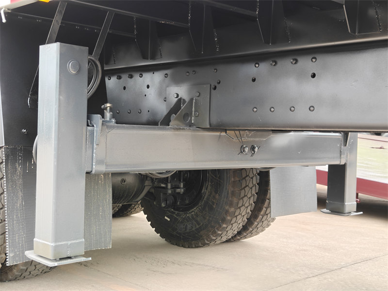 Beiben utility truck with crane