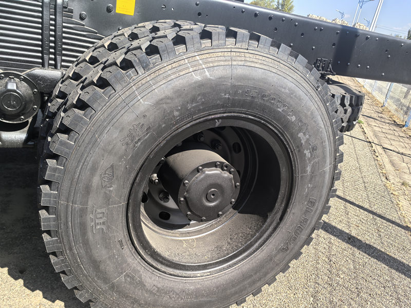 Beiben 8×8 NG80 cabin chassis