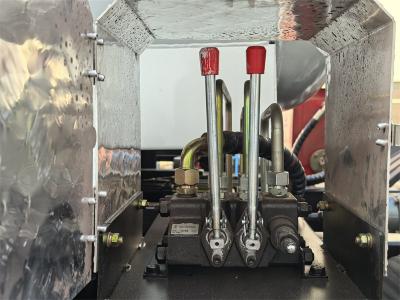 Beiben 6 wheeler vacuum tank truck