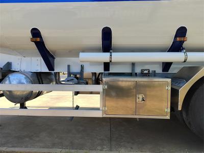 3 axles fuel tanker semi-trailer