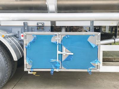 2 axles fuel tanker semi-trailer