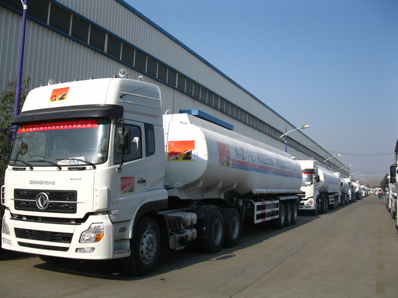 Ethopia customers order 100 units fuel tanker semitrailer from ceec trucks plant