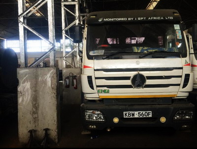 camions-tracteurs 10 unités Beiben NG80B 380 hp moteur d'exportation au Kenya, mobassa 